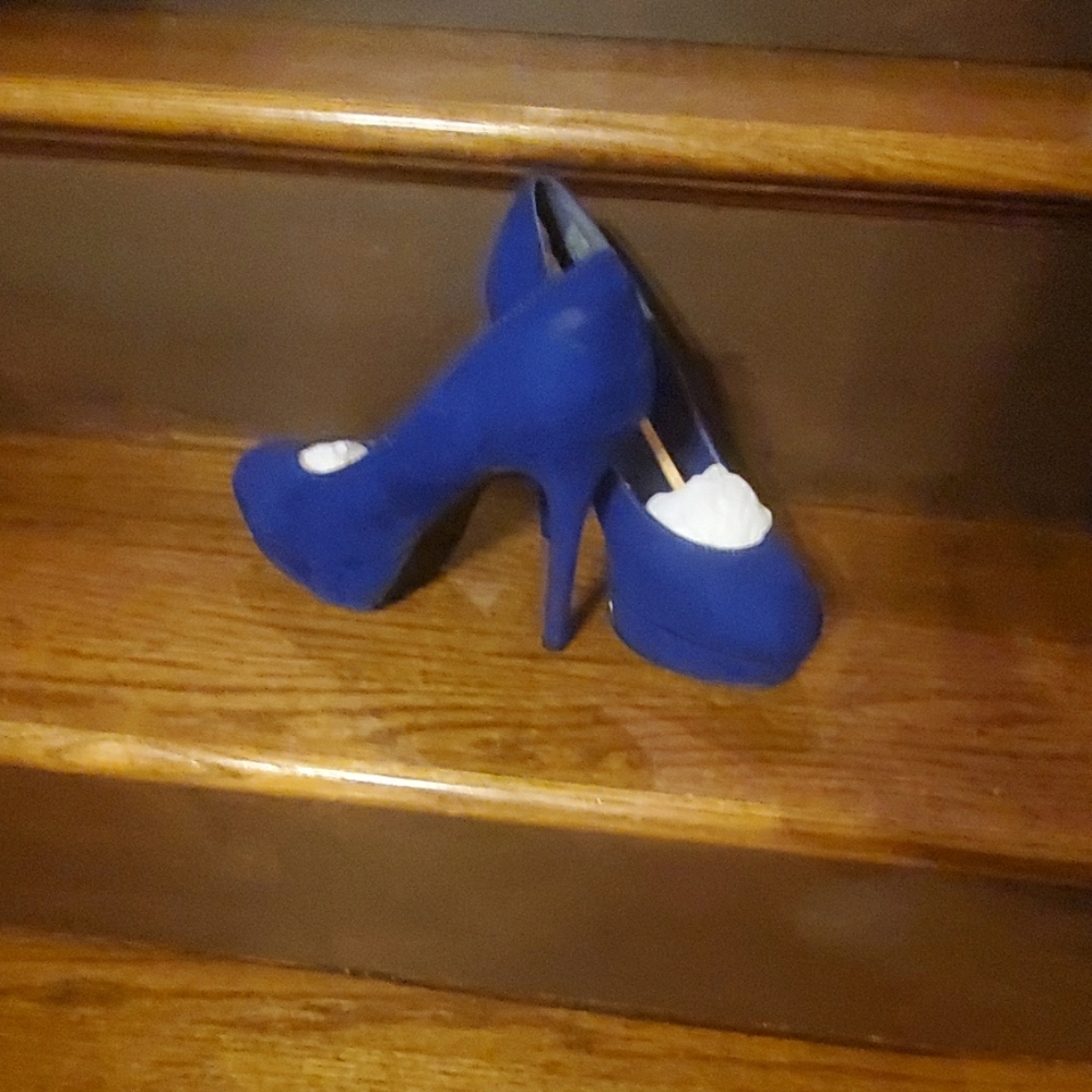 Shoe